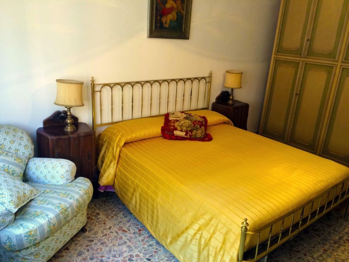 Roma Manuela'S Cozy Guest House Trastevere Exterior foto