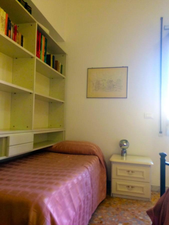 Roma Manuela'S Cozy Guest House Trastevere Exterior foto